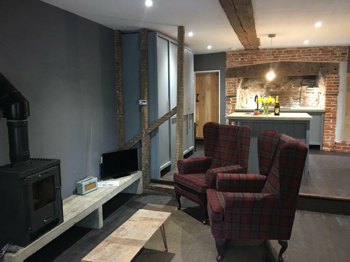 شقة Square House Bildeston High Street ايبسويتش المظهر الخارجي الصورة